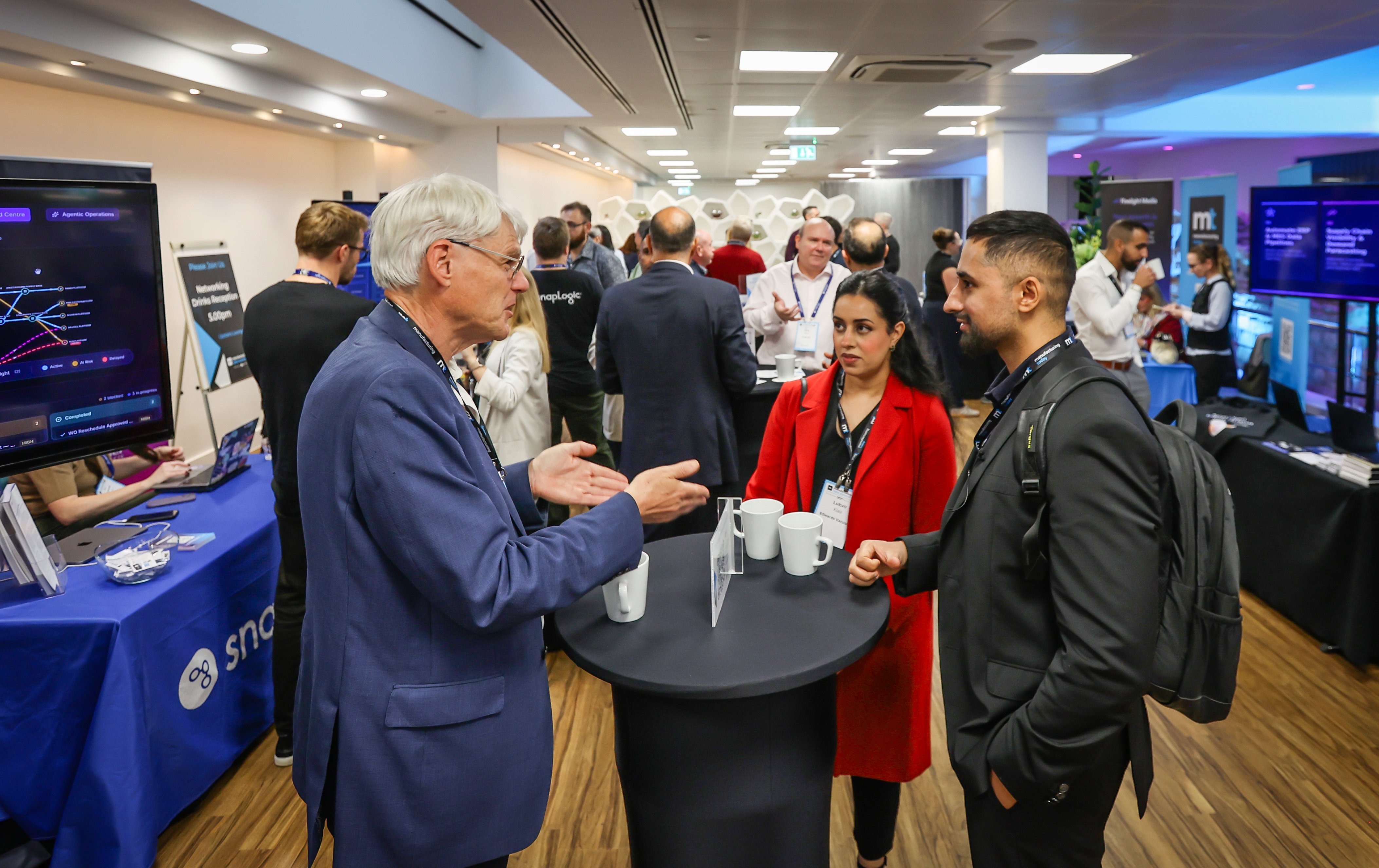 Data Summit 049